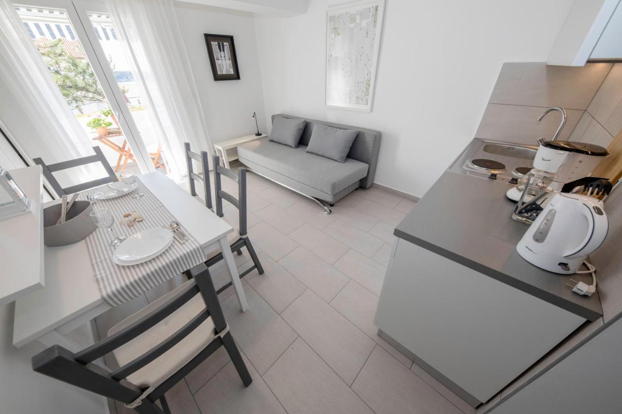 Guest House Mazuth II Banjol 外观 照片